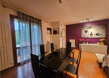 Villetta schiera URBINO TRASANNI 